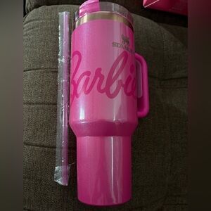 65th anniversary edition pink BARBIE 40oz Stanley